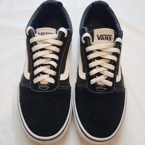 AUTHENTIC OLD SKOOL VANS SK8 LOW TOP BLK/WHT FASHION ATHLETIC SNEAKERS SZ 8.5